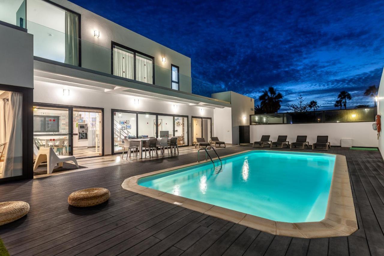Villa Luxury Azul Private Pool And Bbq Corralejo By Holidays Home Екстериор снимка