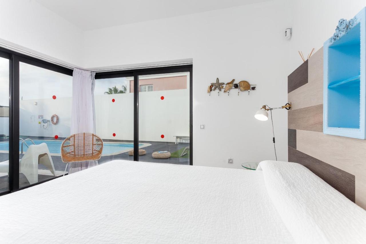 Villa Luxury Azul Private Pool And Bbq Corralejo By Holidays Home Екстериор снимка